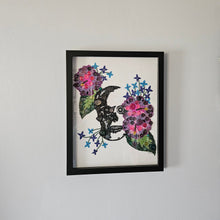 Load image into Gallery viewer, Hibiscus and Skull Bead Art