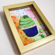 Load image into Gallery viewer, Kiwi-Lime Vanilla Cupcake Original
